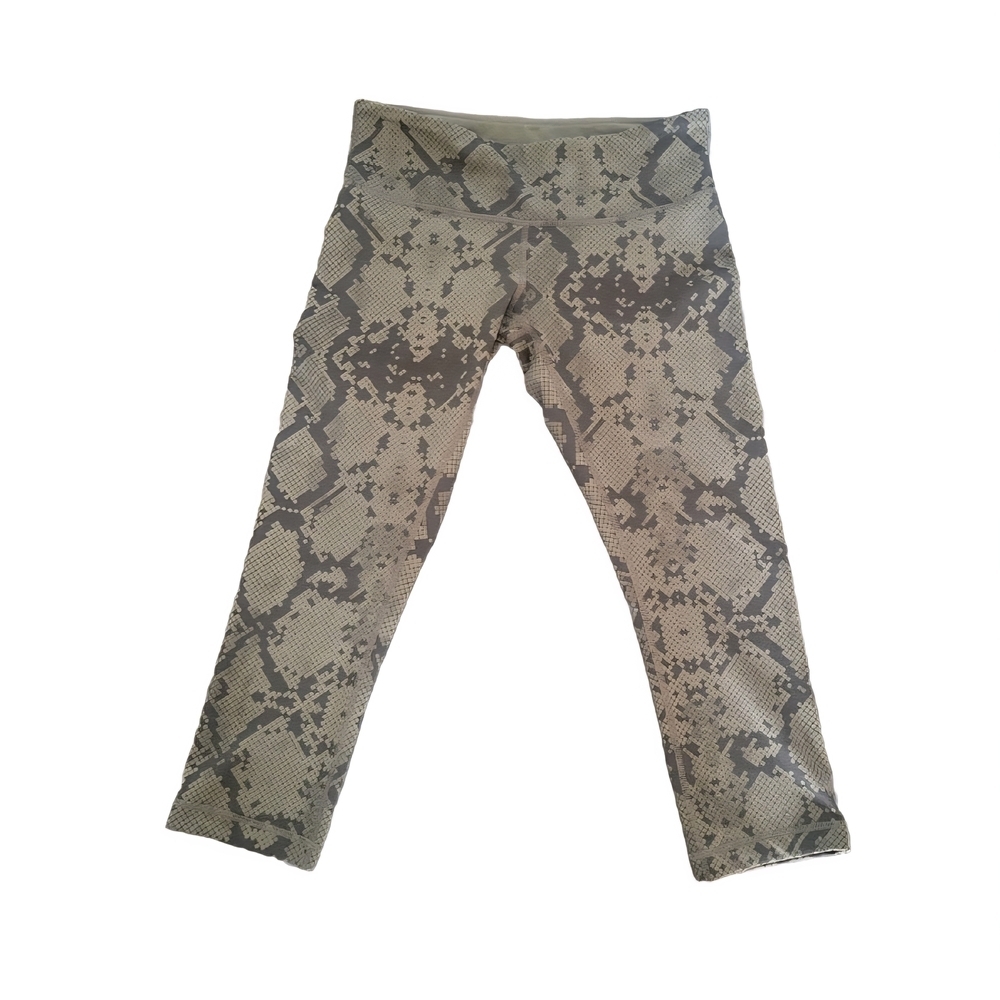 LULULEMON Wunder Under Crop II Size 8 Ziggy Snake Fatigue Green Leggings